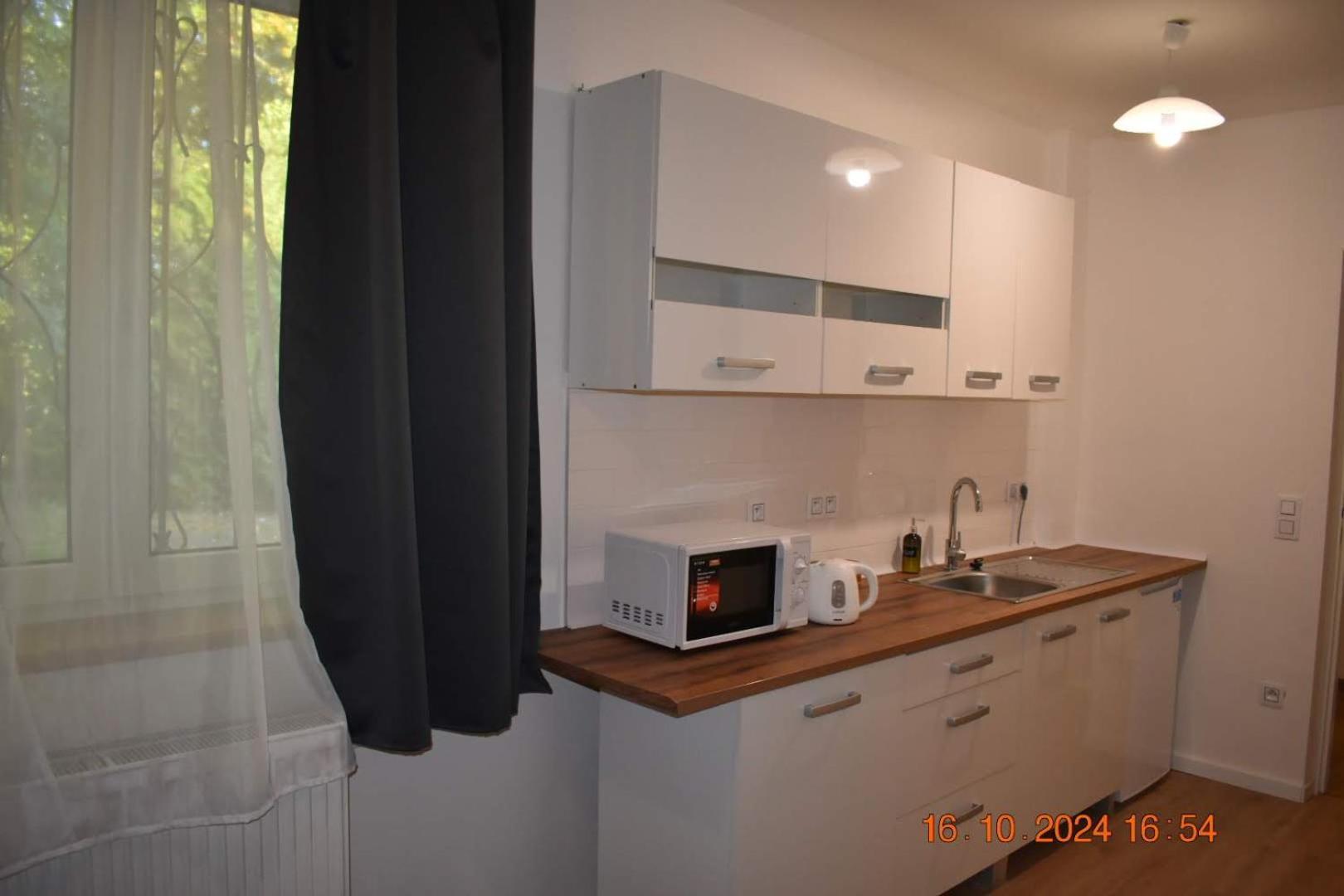 Отель Flynnhouse Аш Экстерьер фото
